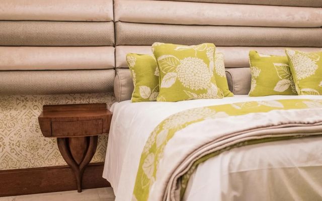 Kimberley Anne Small Luxury Hotel