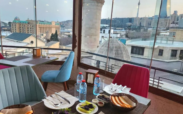 Golden Rose Hotel