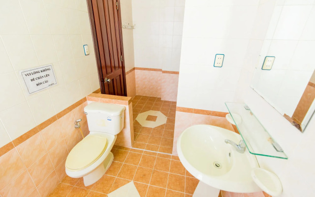 Qhome Saigon - Bui Thi Xuan