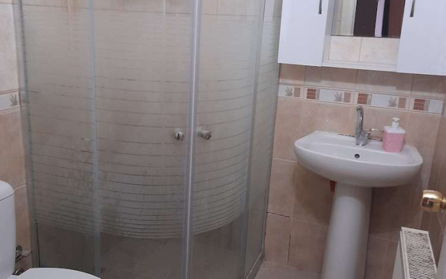 Elit Kurdal Apartment