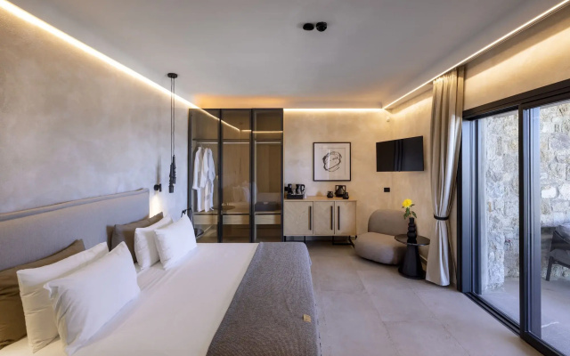 Tropicana Suites & Villas
