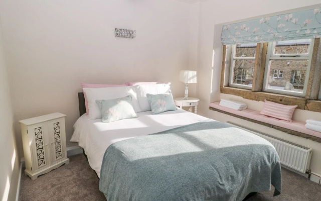 Riverview Cottage