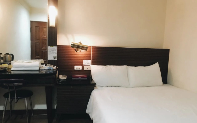 Hua Tai Hotel