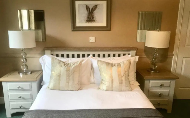 The Lantern Townhouse
