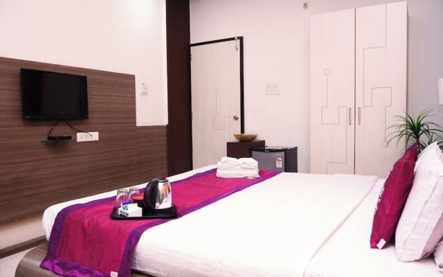 Hotel Crown