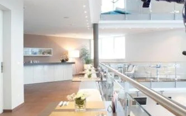 Aircraft Hotel & Events