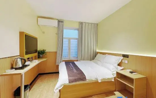Juya Baiyuan Express Hotel