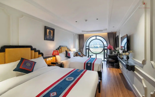 Ella Riverside Lao Cai Hotel