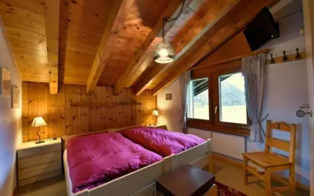 Cosy 3.5 Pièce À Täsch
