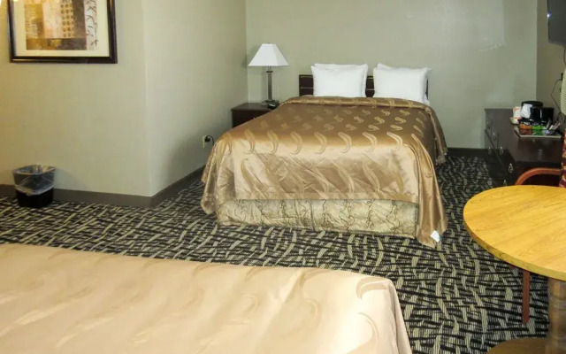 Super 8 Lamar
