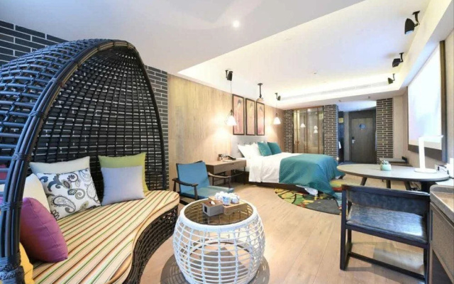 Mehood Hotel