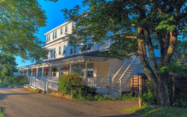 East Wind Inn on the Water