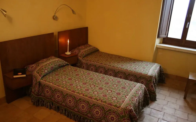 Eremo Celestiniano Madonna Dell'Altare Hostel