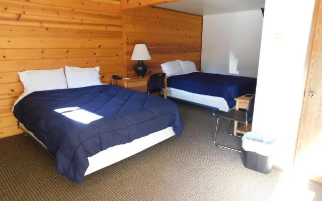 Packwood Inn