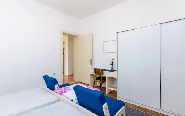 Apartment Lucy