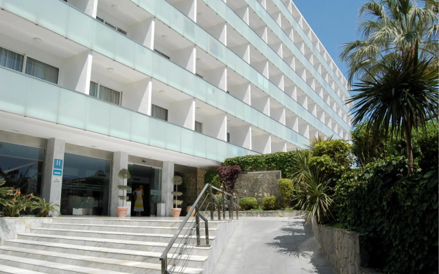 Курортный отель 4R Salou Park Resort I