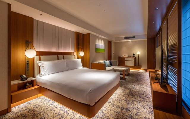 Intercontinental Yokohama Pier 8 by IHG
