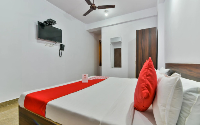 OYO Flagship 12884 Neelratna Guest House