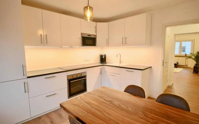 Fantastische Moderne und Zentrale Wohnung mit Balkon