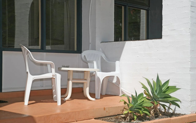 Tower Court Motel