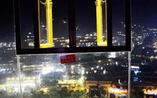 Xijiang Miao Village Homestay Vacation Apartment (Xijiang Qianhu Miao Village Viewing Platform)