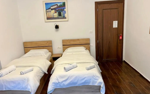 Hotel Ansel