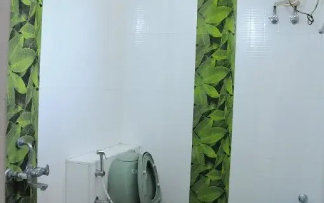 Lloyds Guest House, North Boag Road, T. Nagar