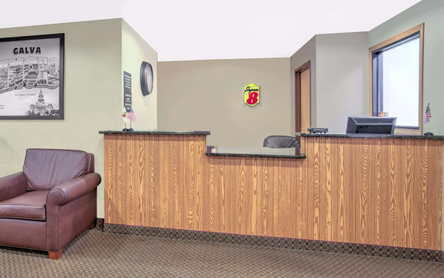 Super 8 by Wyndham Galva