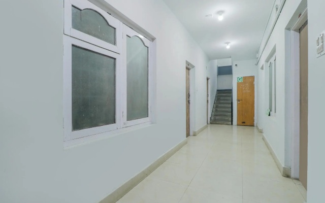 OYO 82523 Hotel Fort