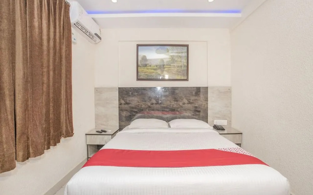 OYO 9017 Pride Homes