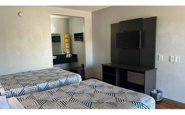 Motel 6 Modesto CA