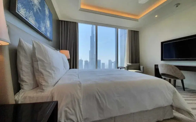 Luxury at Fountain views Dubai Downtown