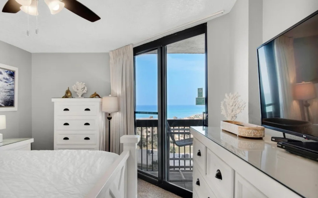Sundestin 818