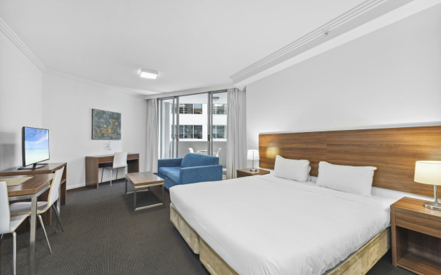 APX World Square