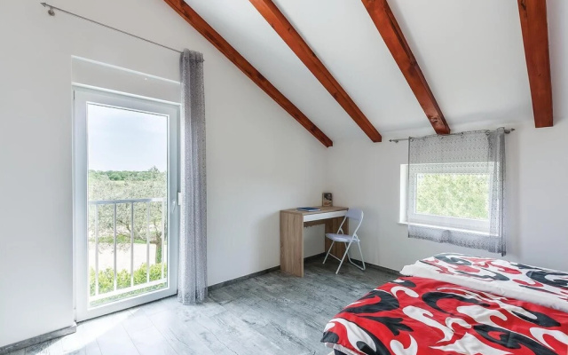 Beautiful Home in Fazana With Wifi and 2 Bedrooms