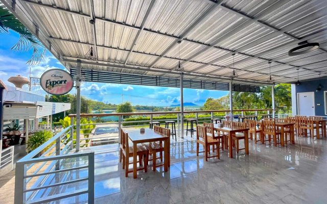 Phu San Dao Resort