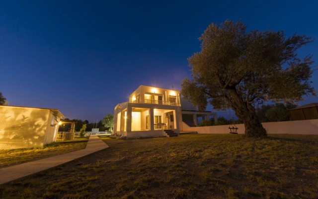 Fountain Villa