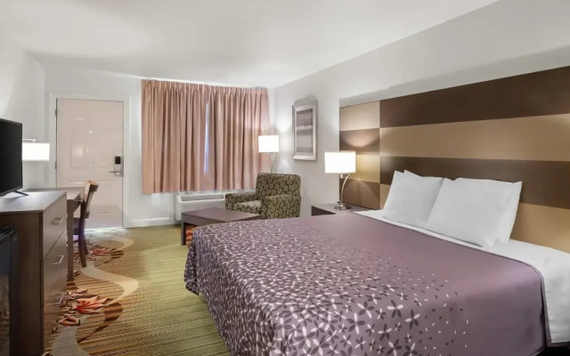 Rodeway Inn Garland Harbor Point