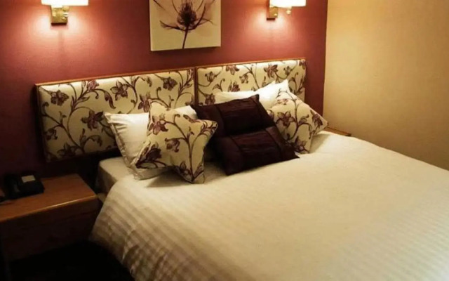 Supreme Inn Boston