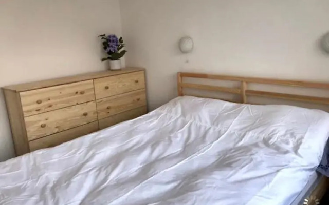 Great Price, Lovely Comfy Flat.2 Mins From the Sea