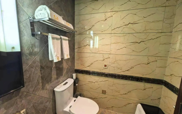 Gangjie International Hotel
