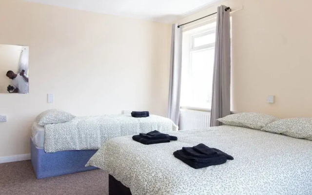 Brookvale Guest House Room 12