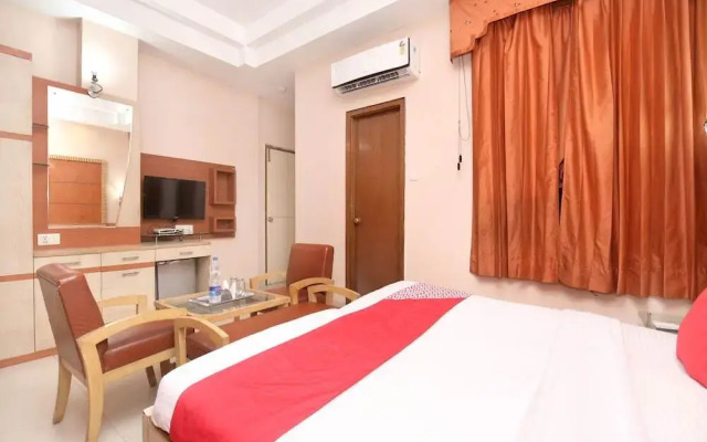 OYO Rooms Hussainpura Bridge