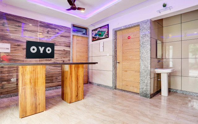 Hotel O 7