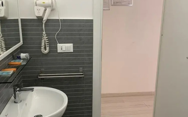 Tiburtina Suites