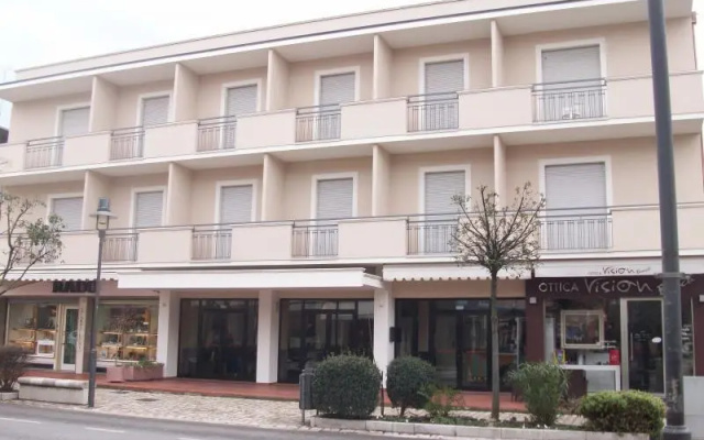 Hotel Riviera