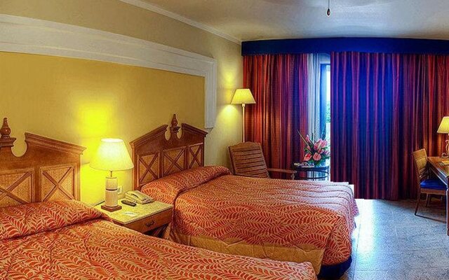 Отель Iberostar Rose Hall Suites All Inclusive комната для гостей