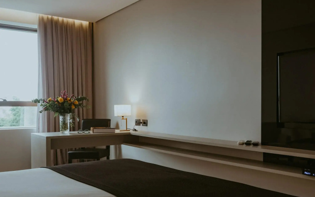 LS Hotel