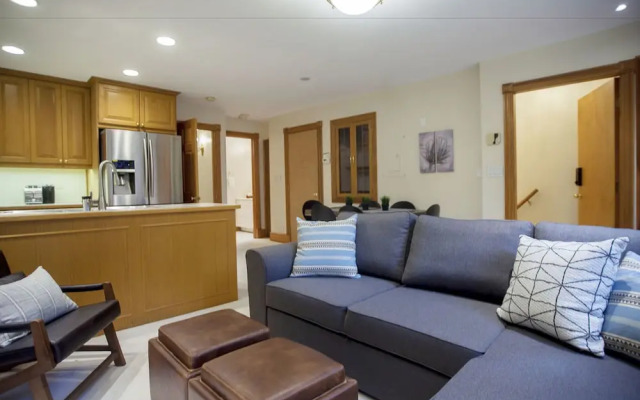 Spacious 1BR Penthouse - Amazing Terrace