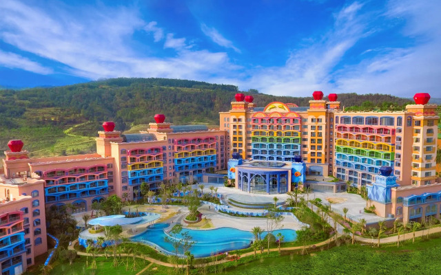 Dolphin Bay Hotel